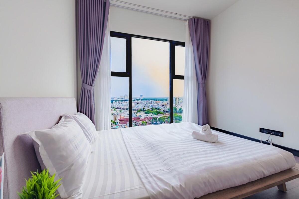 Minimal Luxury District 4 Ho Chi Minh City
